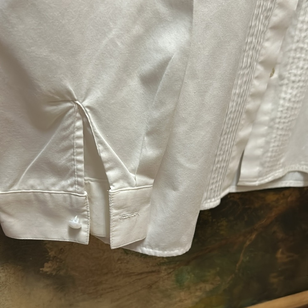 Yves St. Clair White Dress Shirt with Embroidered Collar - Picture 3 of 6